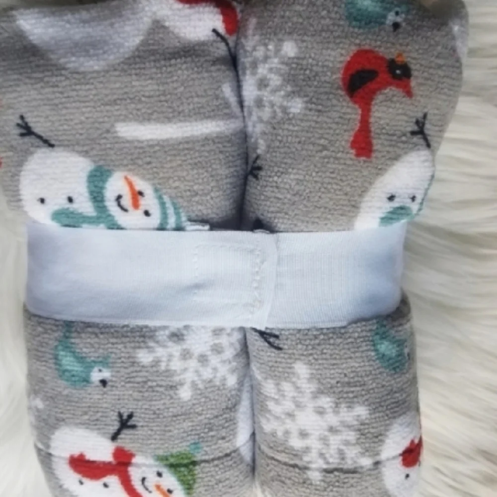 The big one Holiday snow man Snow Flakes Print bath wrap